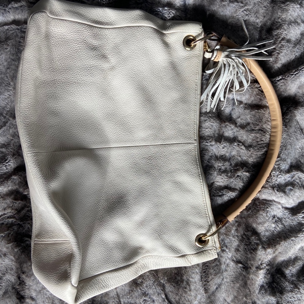 Bags - Picture 2 of 7